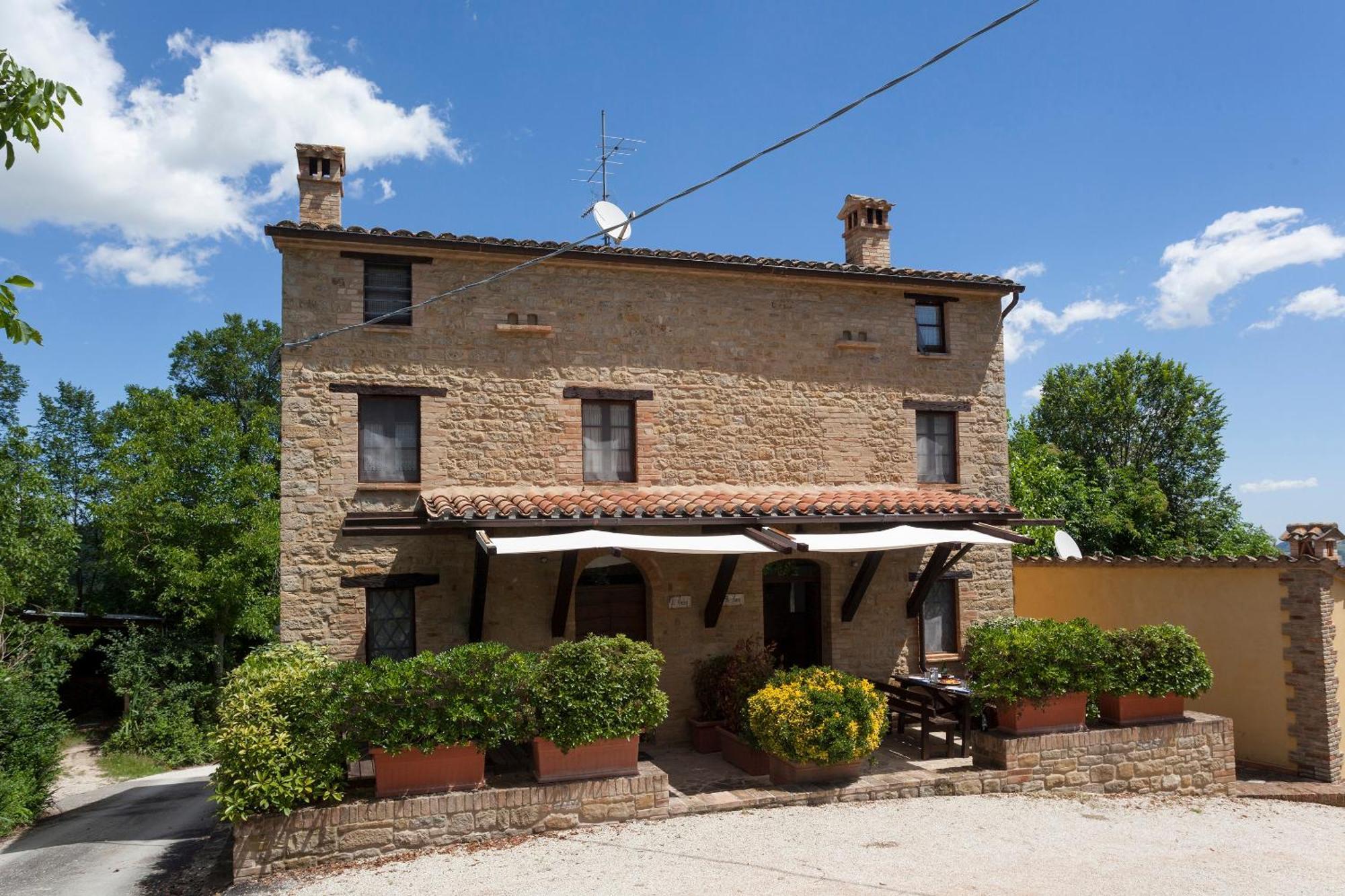 Agriturismo Tre Querce Penna San Giovanni Kültér fotó