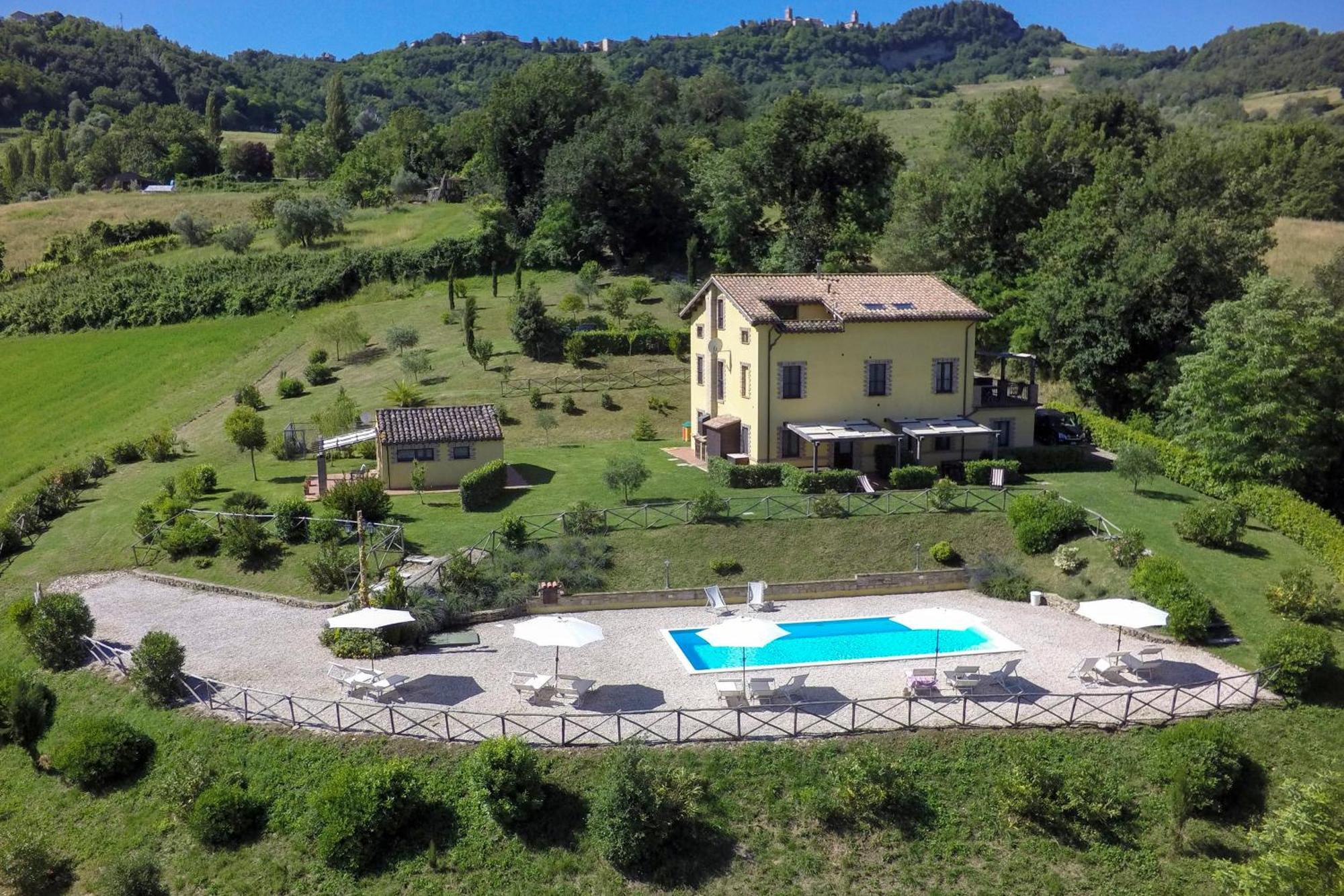 Agriturismo Tre Querce Penna San Giovanni Kültér fotó