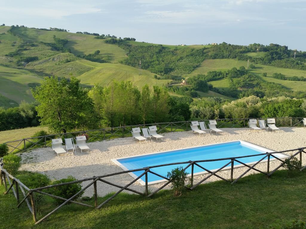 Agriturismo Tre Querce Penna San Giovanni Kültér fotó