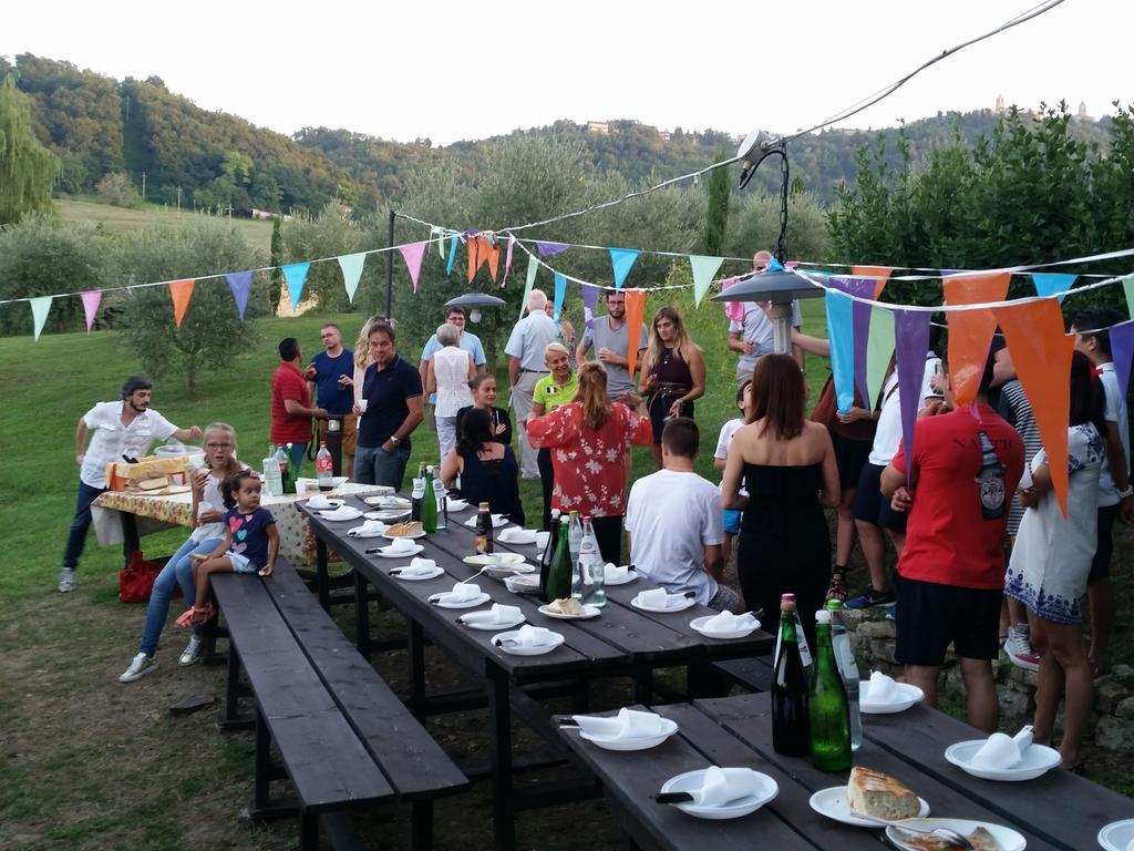 Agriturismo Tre Querce Penna San Giovanni Kültér fotó